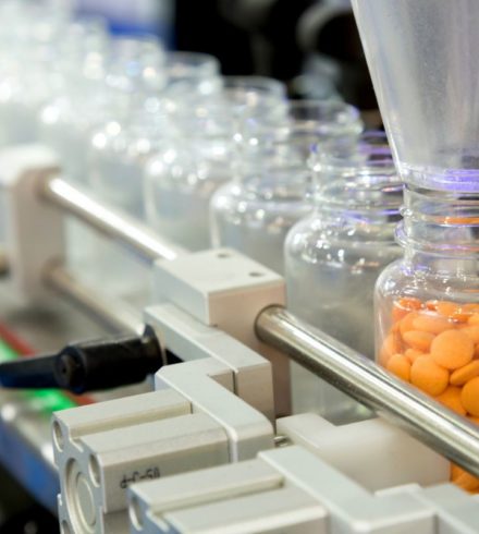 What is a Turnkey Contract Supplements Manufacturing Solution?