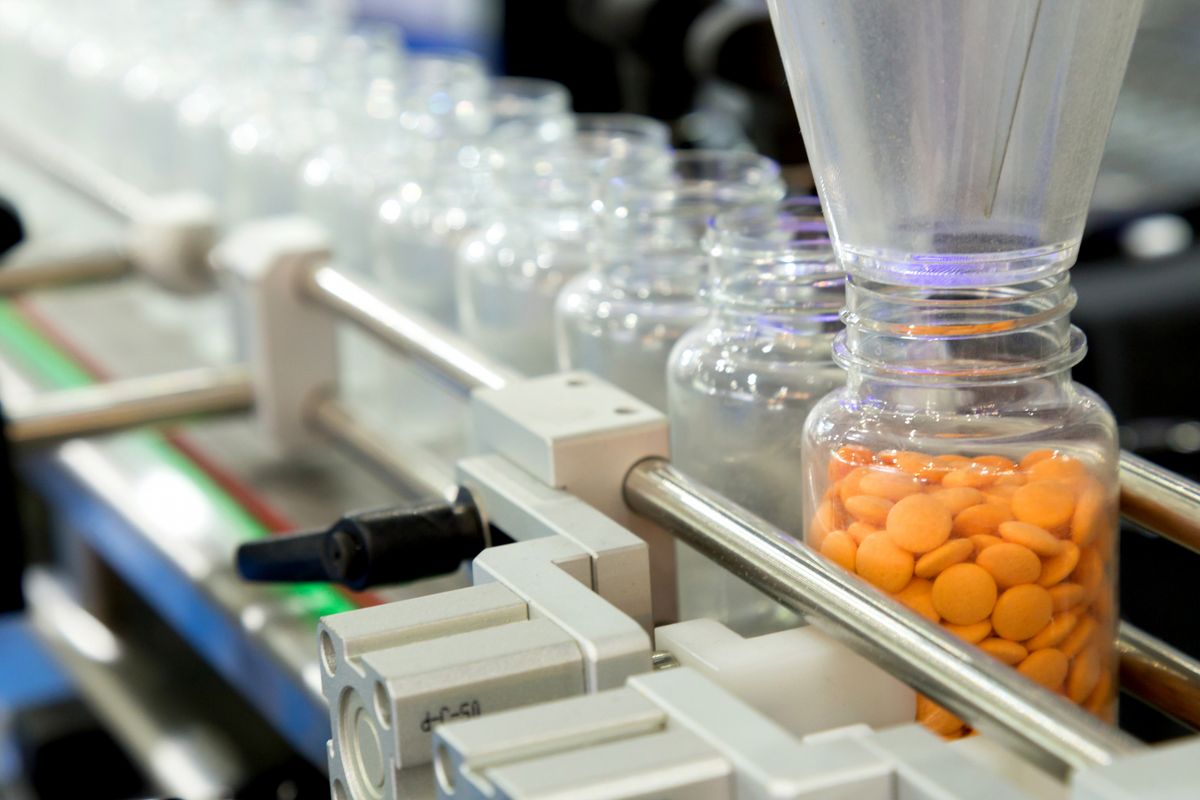 What is a Turnkey Contract Supplements Manufacturing Solution?
